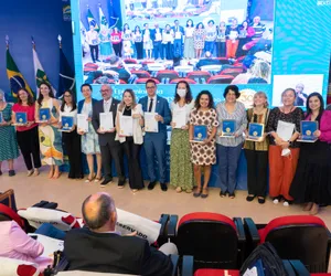 Exposição na Universidade de Brasília comemora os 30 anos da Epidemiologia e Serviços de Saúde: revista do SUS